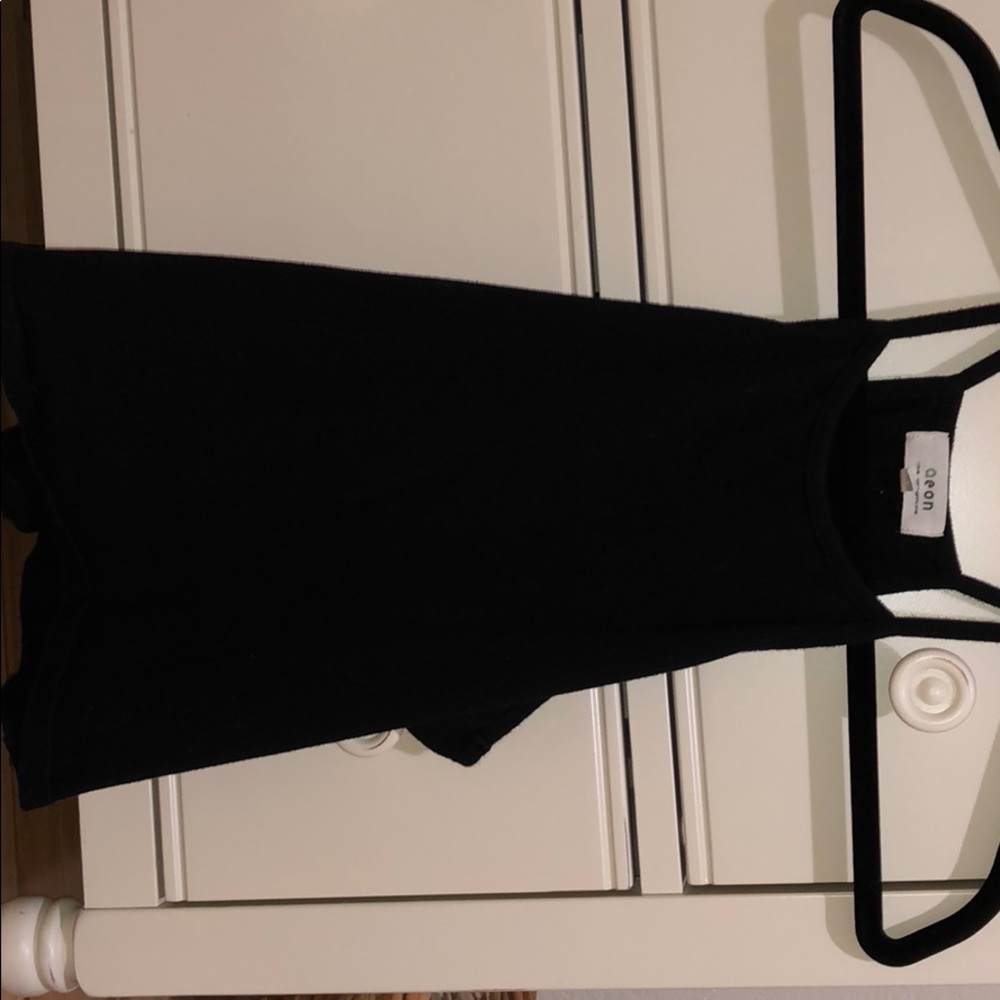 cropped shirt